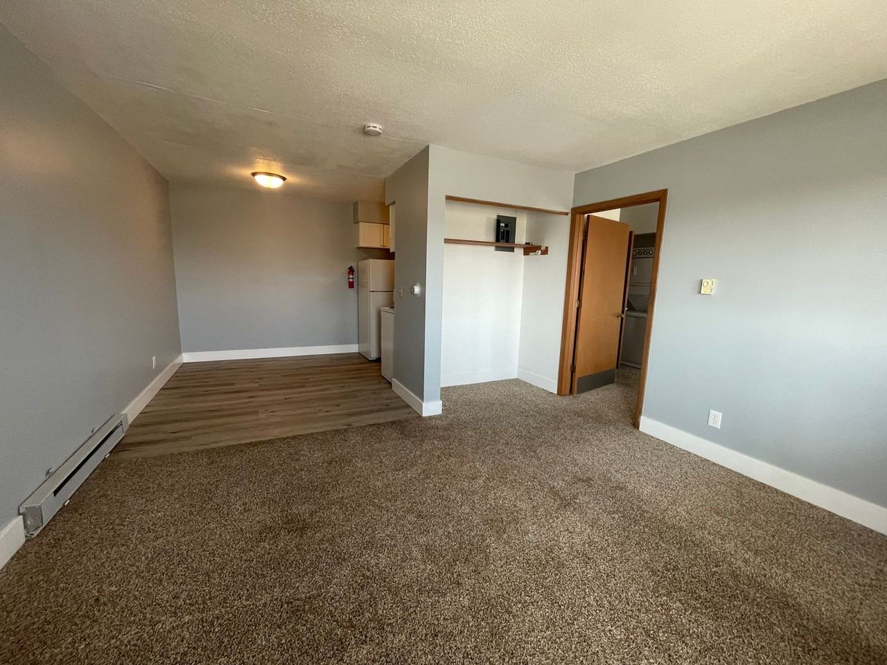 1307 7th Ave - Photo 3 of 15