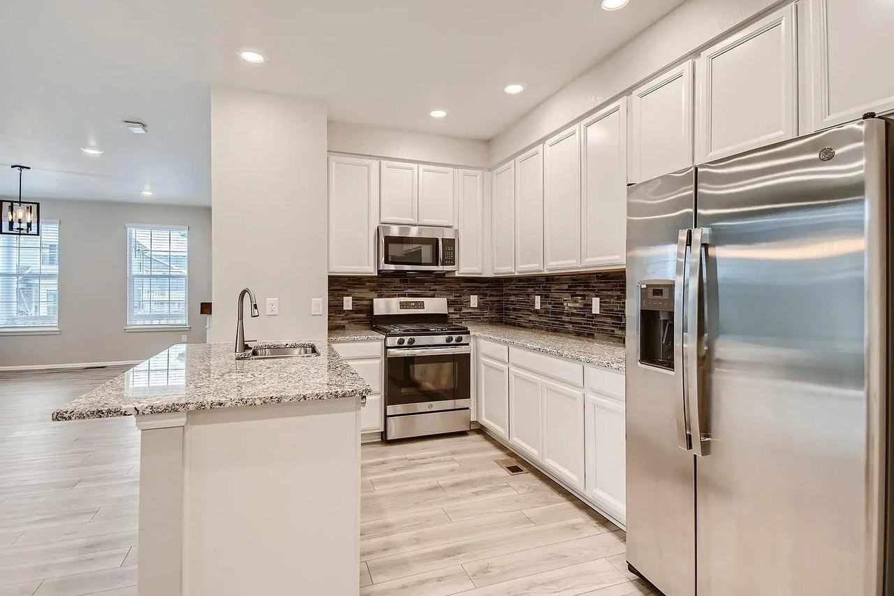 14064 Harrison St #1 - Photo 4 of 11