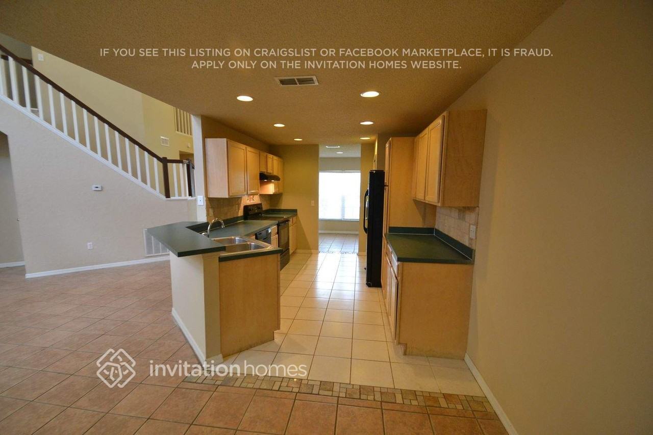 749 Jessanda Cir - Photo 4 of 9
