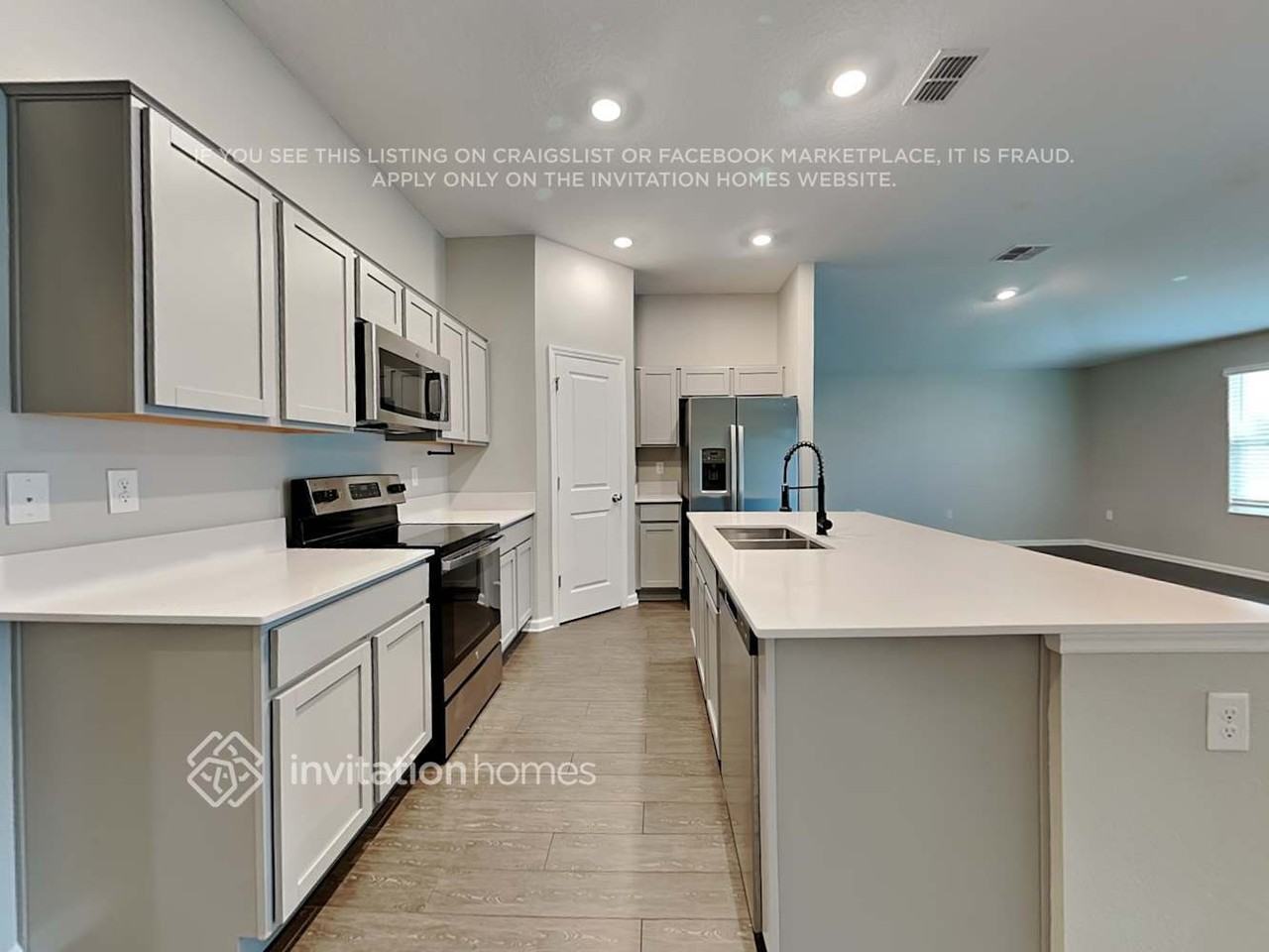 909 Caitlin Loop - Photo 7 of 24