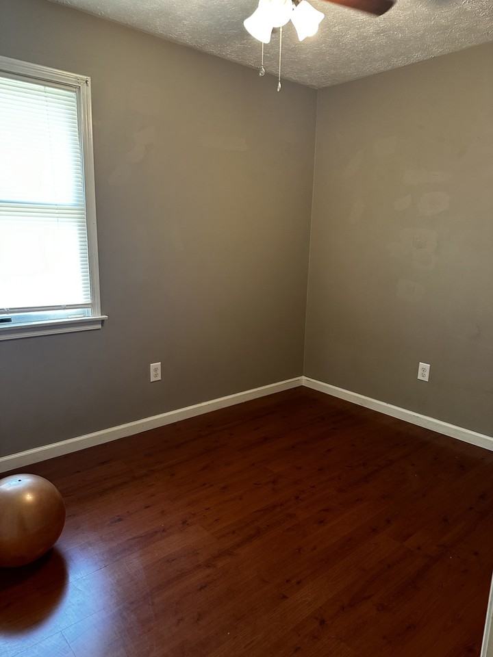 224 Maher Dr #1 - Photo 6 of 33