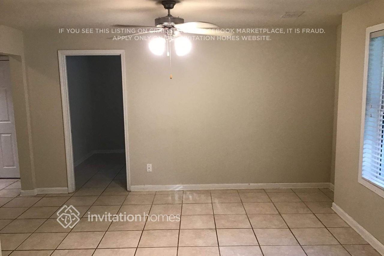 1531 Boulder Walk Dr Se - Photo 4 of 11
