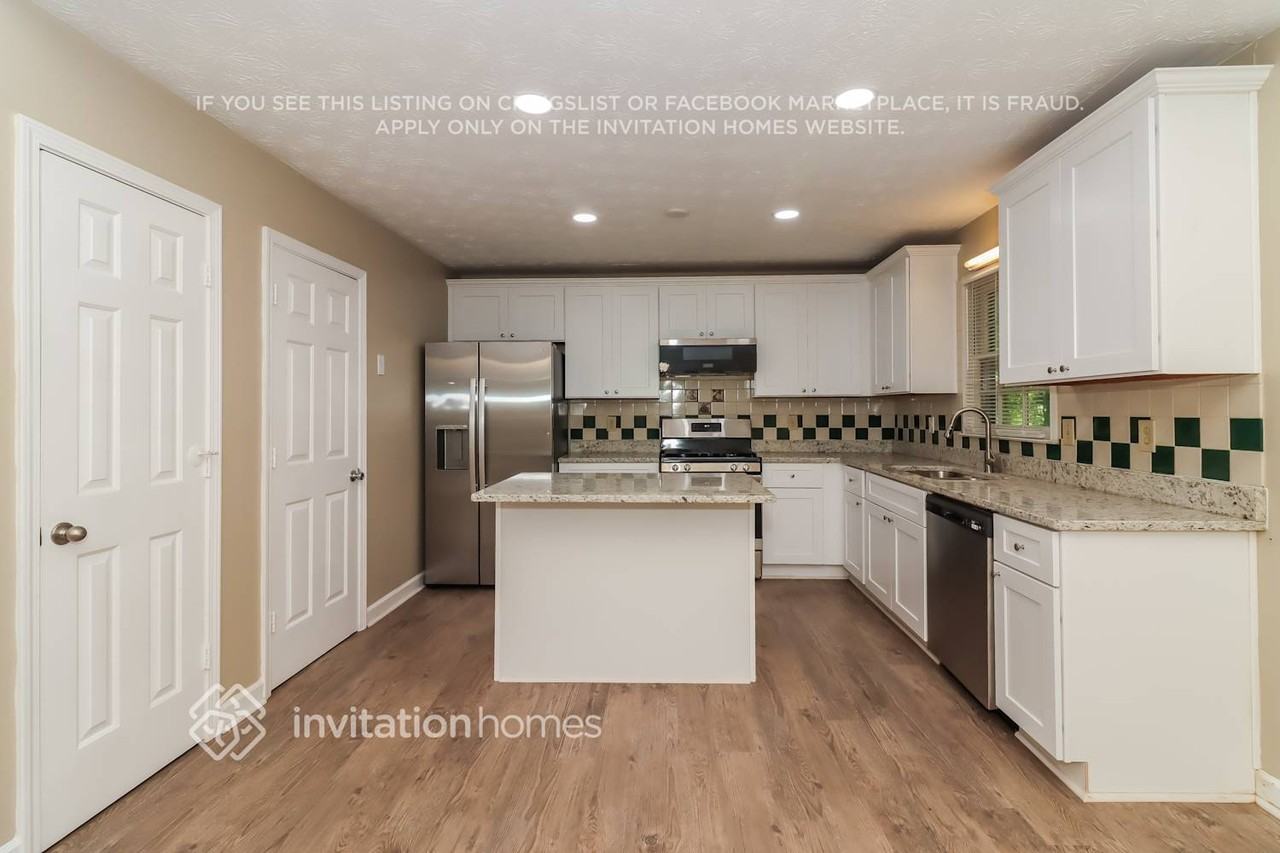 2 Indian Lake Ct - Photo 7 of 18
