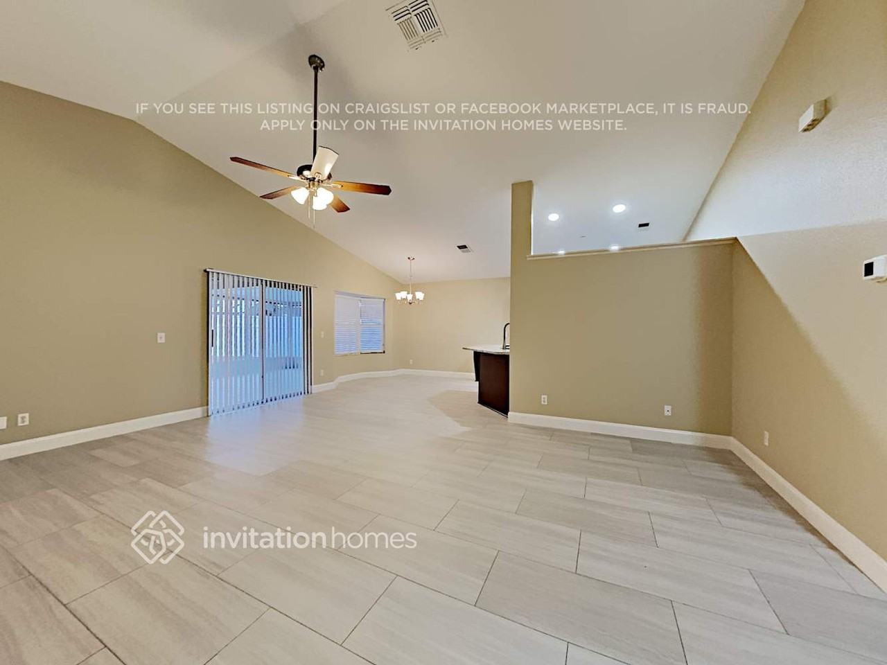 12863 Downstream Cir - Photo 4 of 25