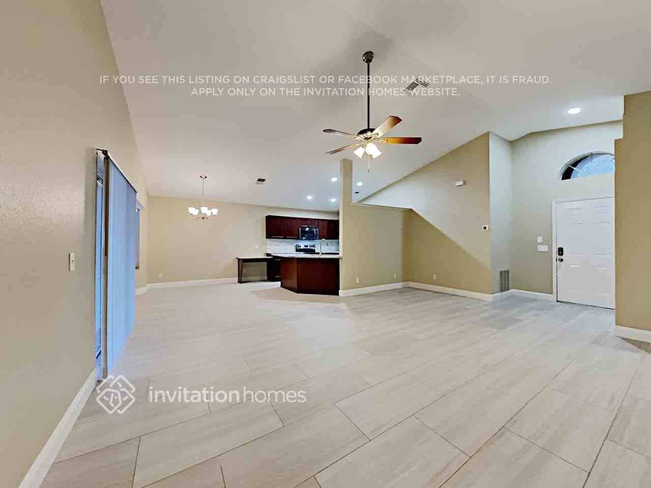 12863 Downstream Cir - Photo 5 of 25