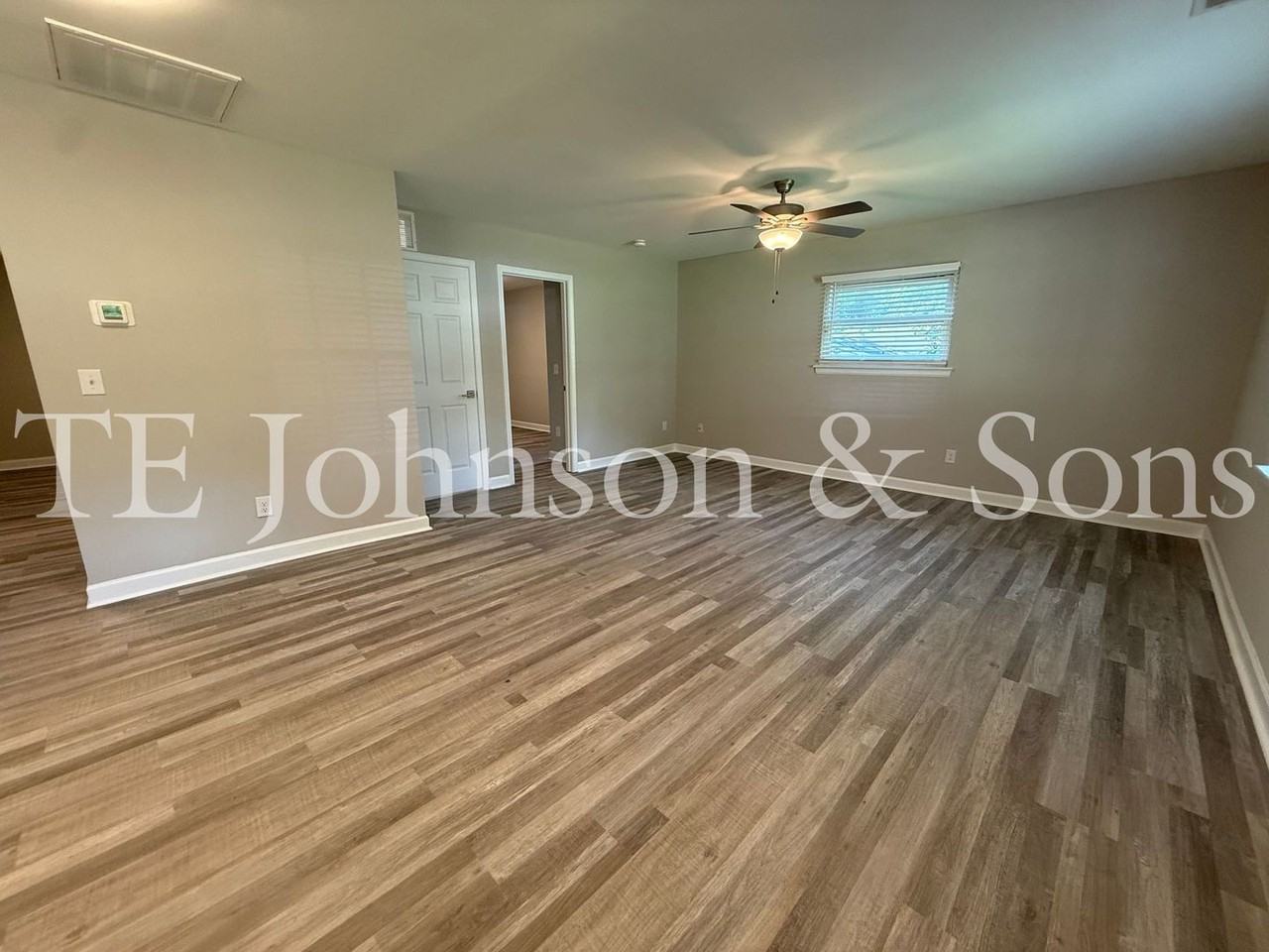 2836 Inca Ln - Photo 2 of 39