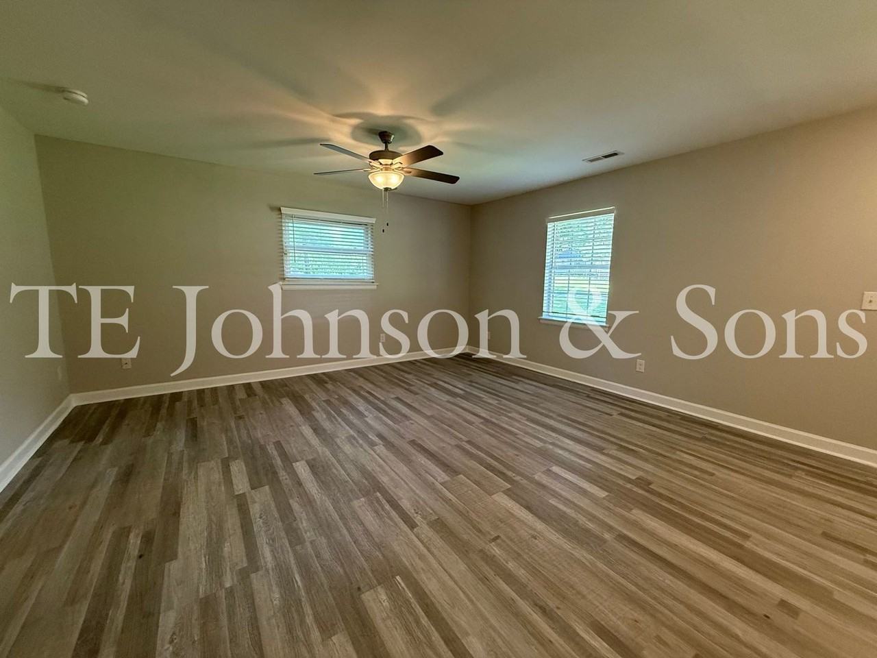 2836 Inca Ln - Photo 6 of 39