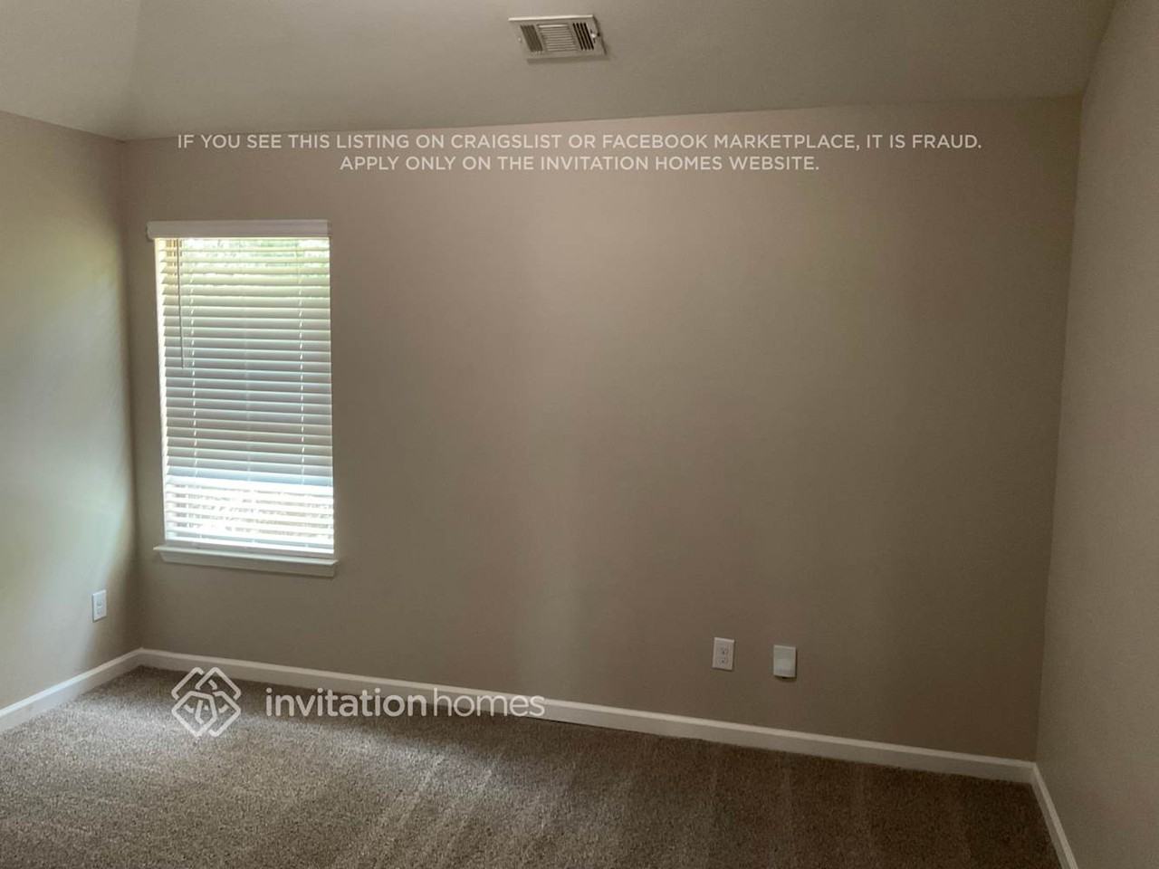 340 Madison Grace Ave - Photo 6 of 11