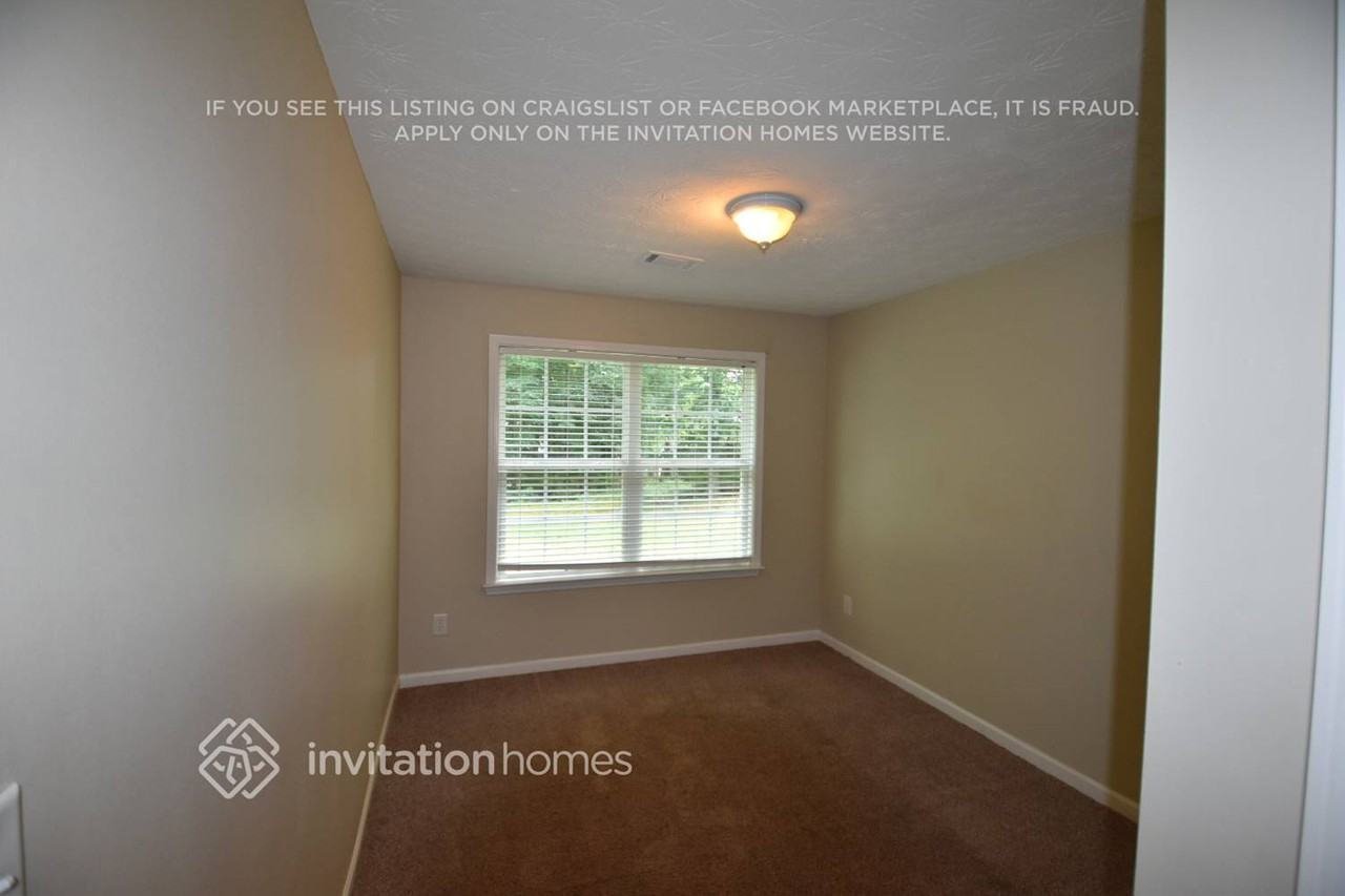 2327 Pierce Way - Photo 5 of 11