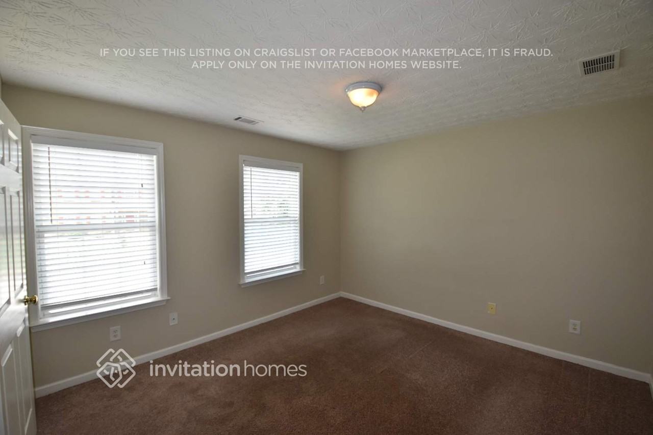 2327 Pierce Way - Photo 6 of 11
