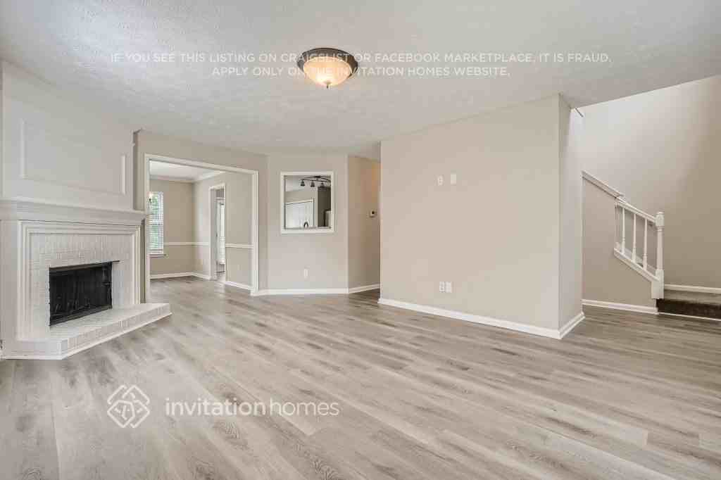1210 Summerstone Trce - Photo 6 of 26