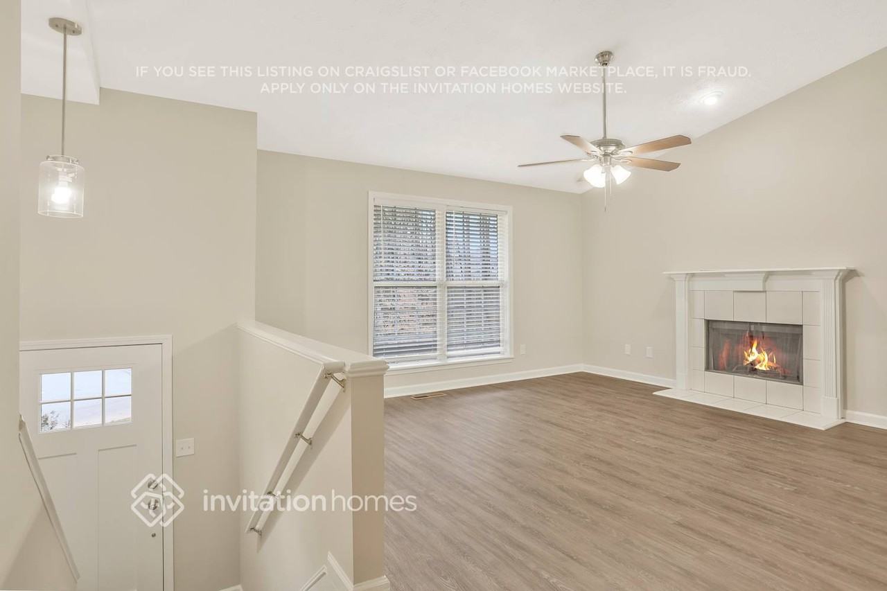 572 Tate Creek Ct Nw - Photo 2 of 25