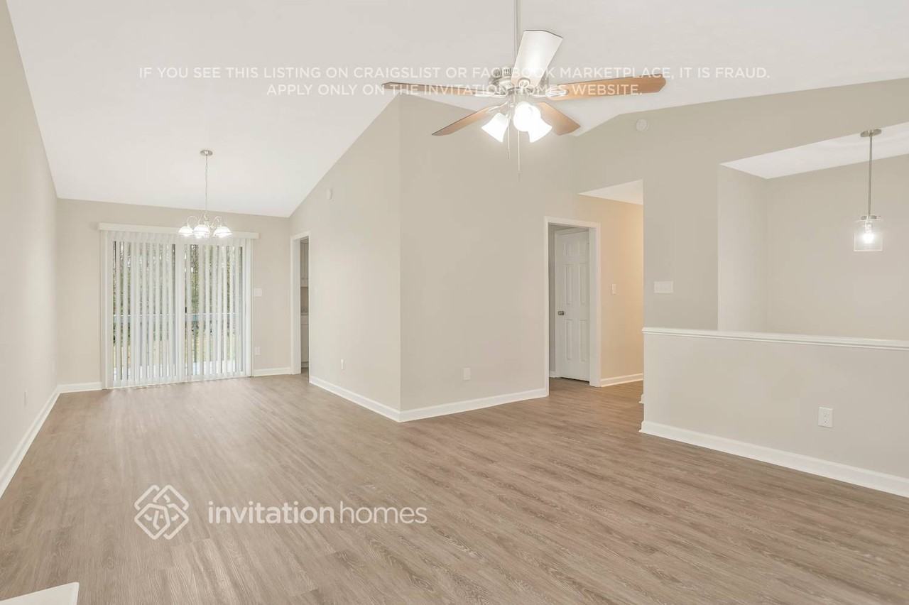 572 Tate Creek Ct Nw - Photo 4 of 25