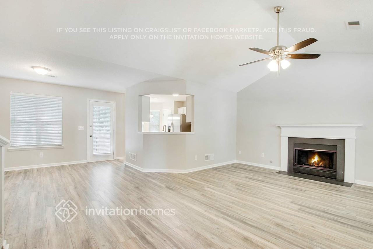 1753 Woodvine Ct Nw - Photo 2 of 24