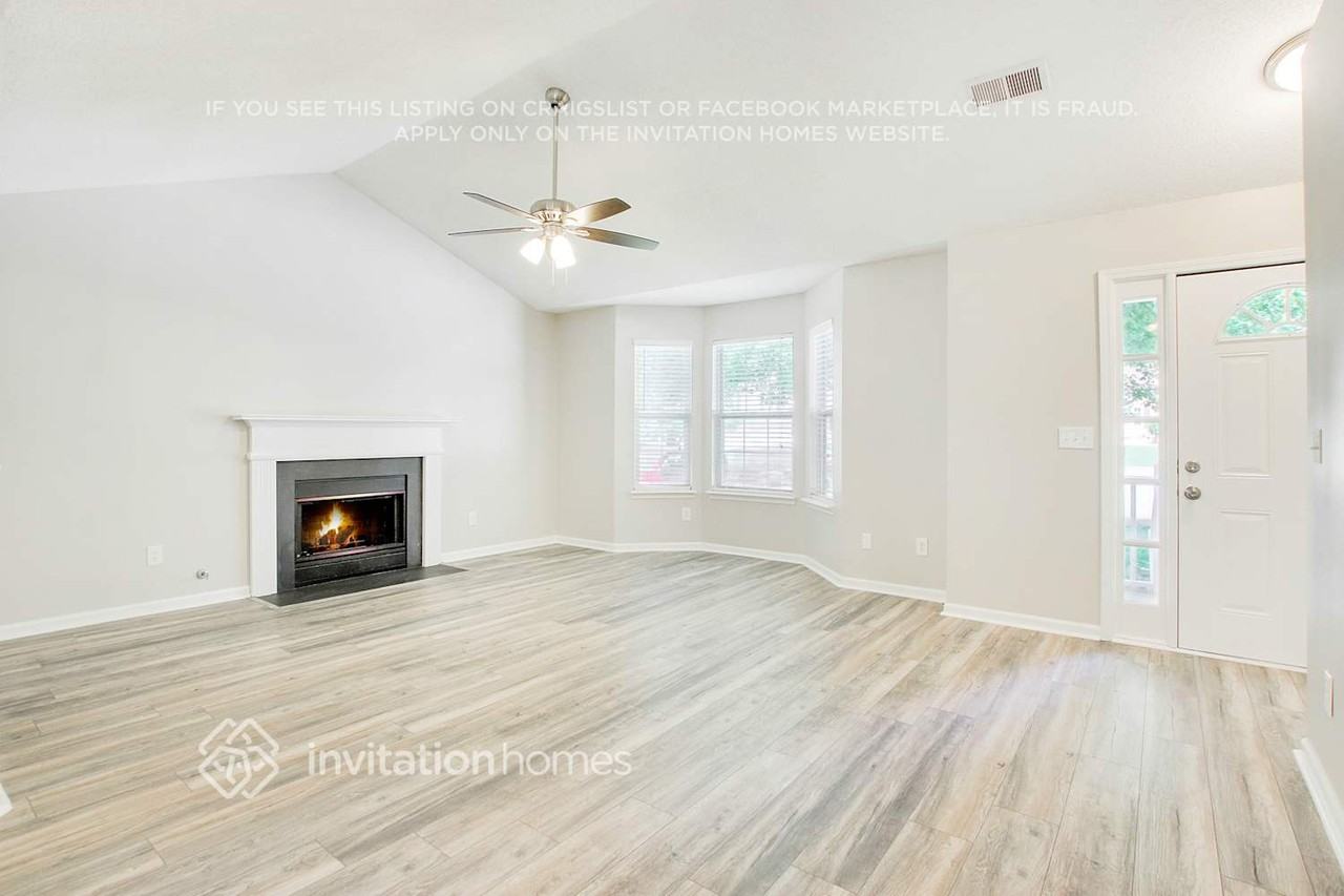 1753 Woodvine Ct Nw - Photo 5 of 24