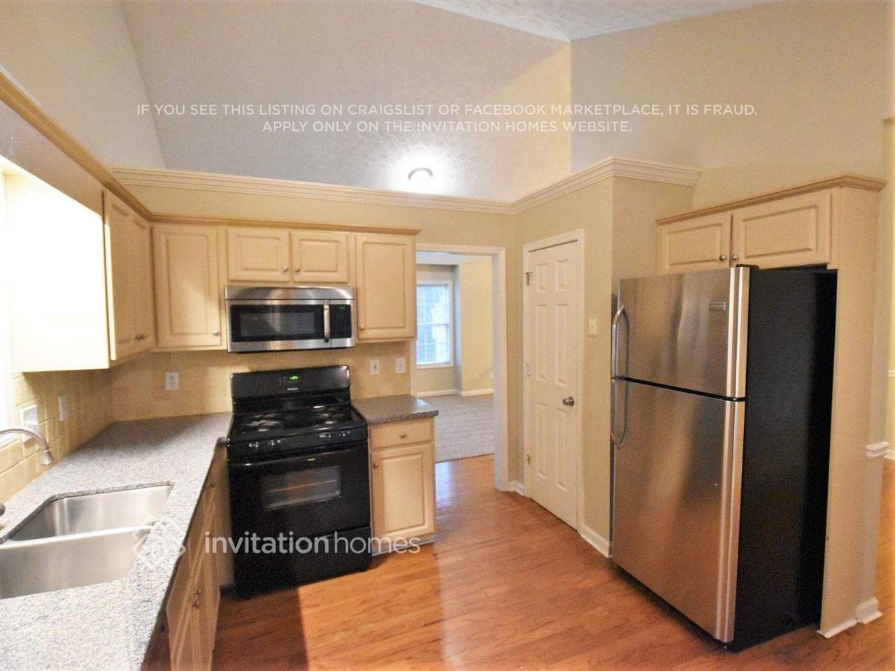 4030 Mount Vernon Dr - Photo 6 of 18
