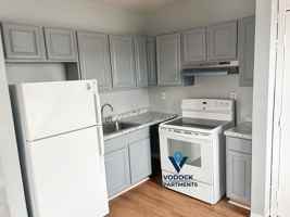 featured image of 641 Park Street #B2