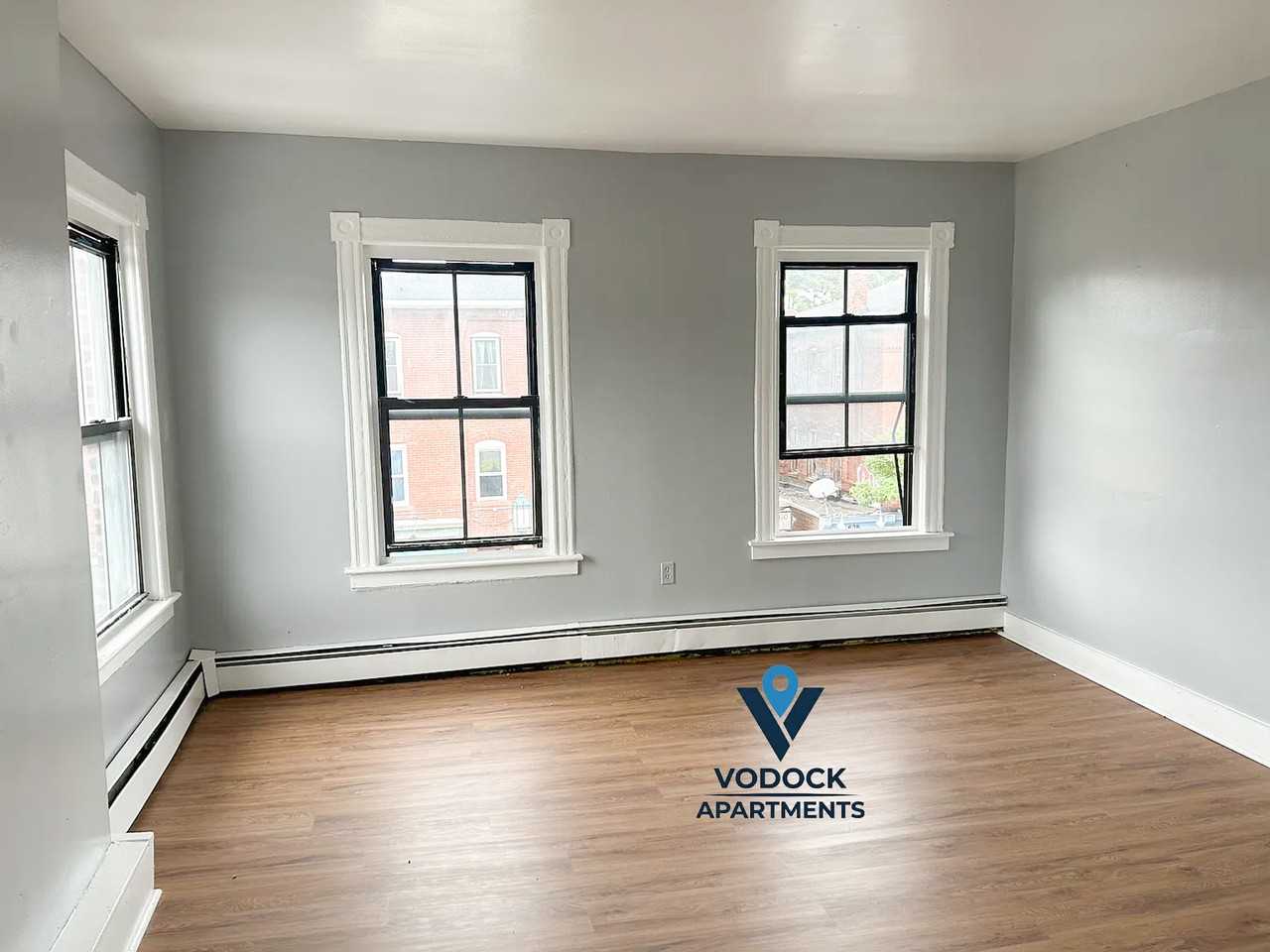 641 Park Street #B2 - Photo 7 of 14