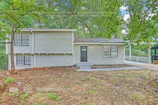 678 Lakeridge Dr Se - Photo 1 of 1