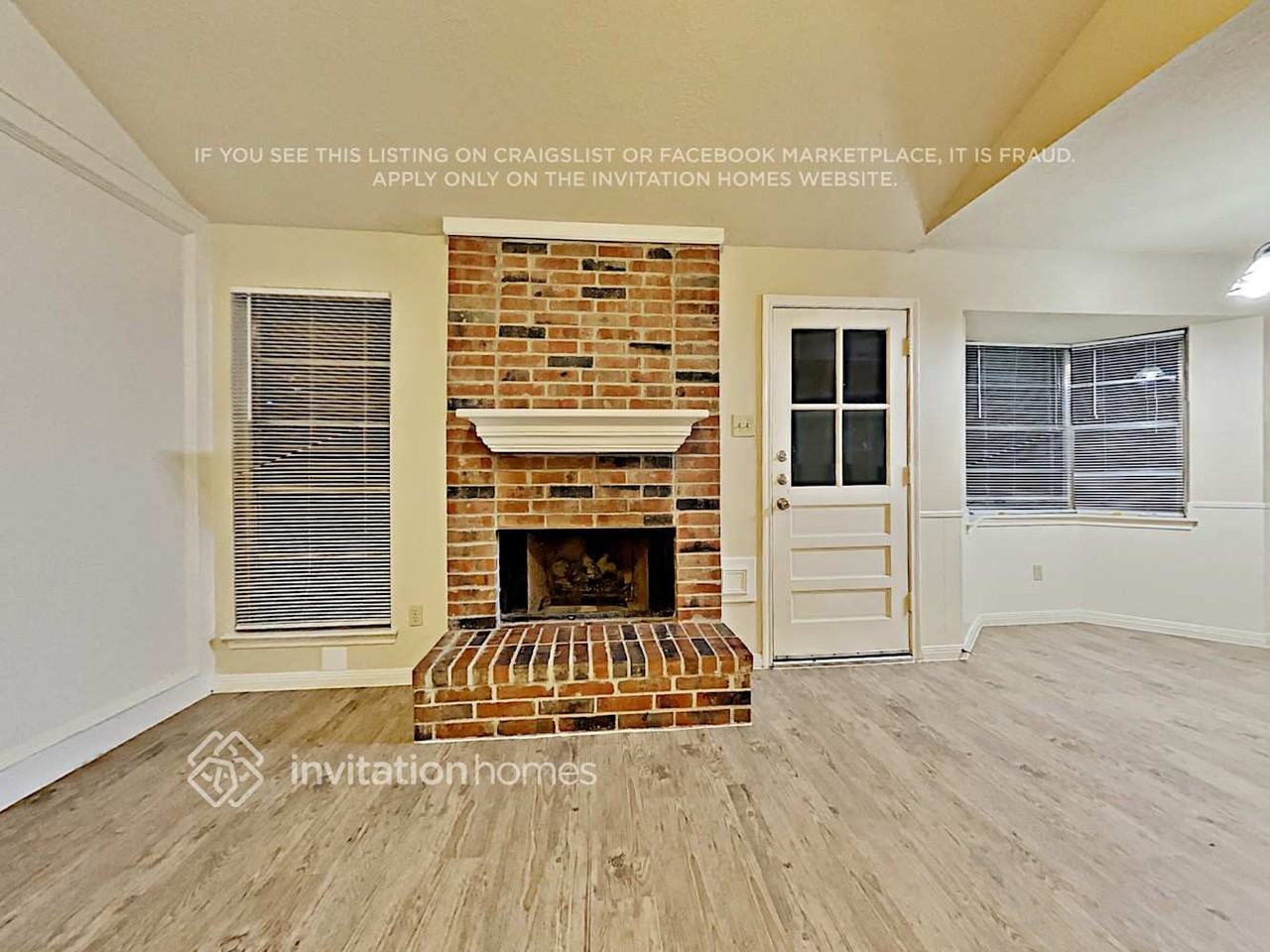 15715 Firthridge Ct - Photo 6 of 20