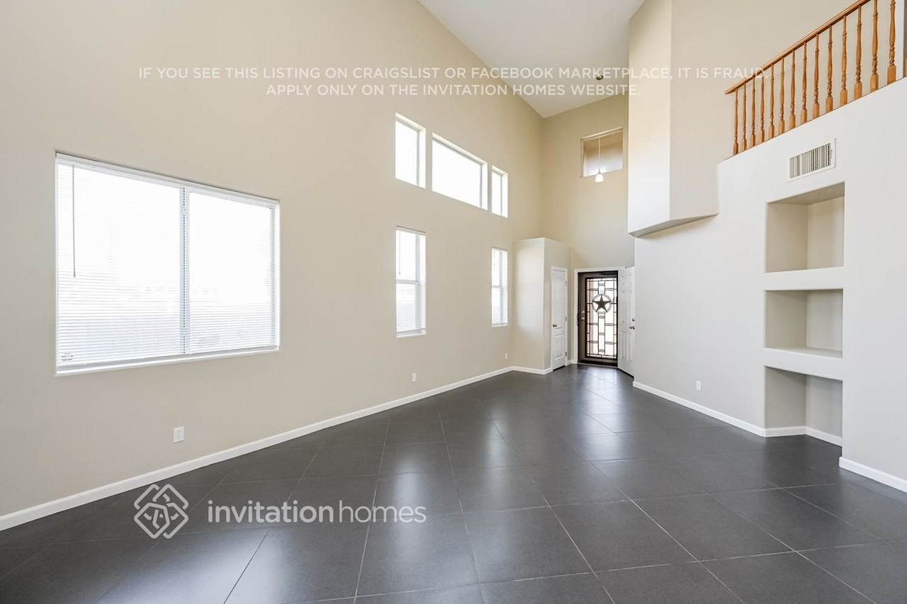 5487 Caprock Canyon Ave - Photo 3 of 16