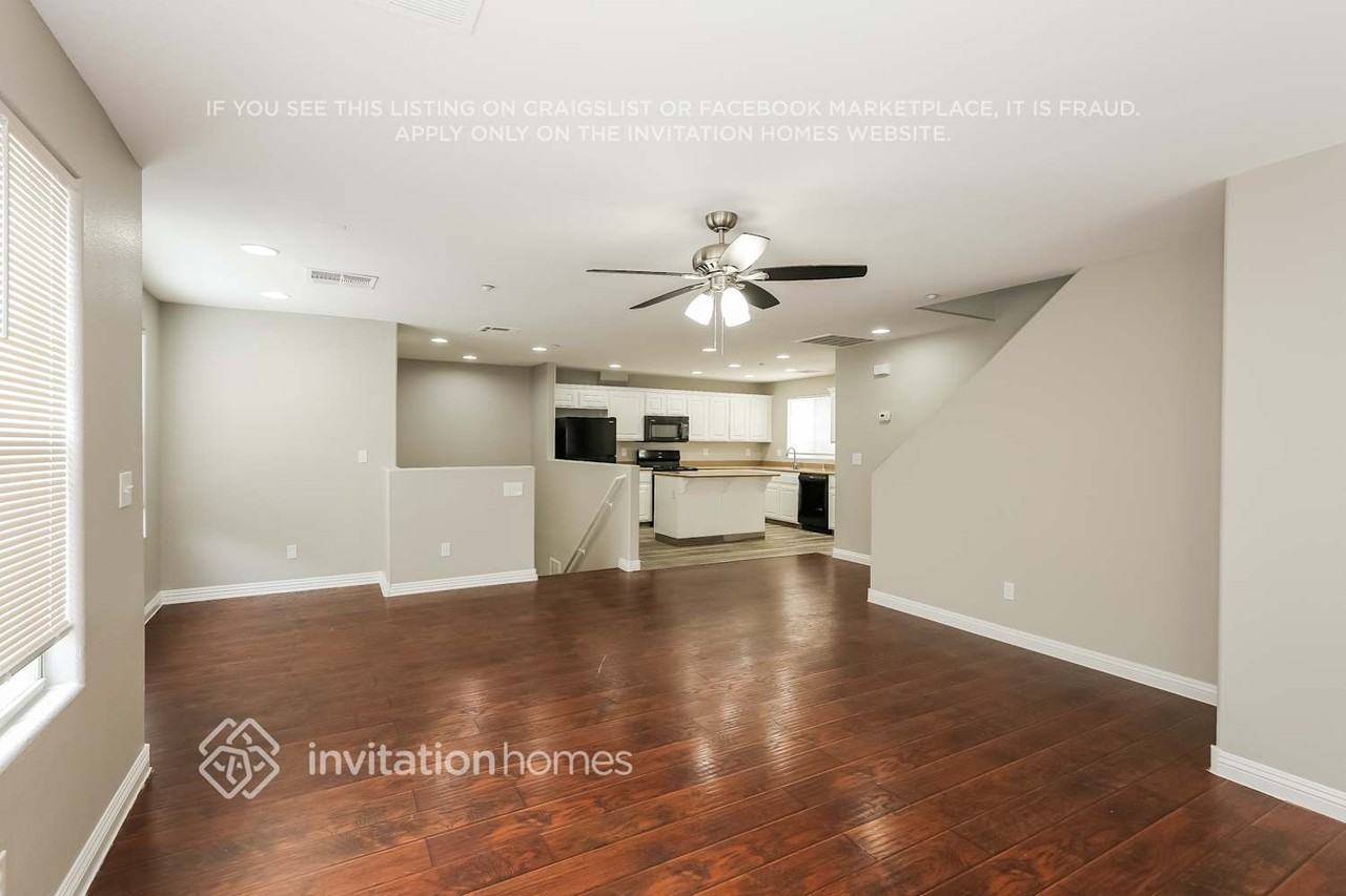 4794 Hampstead Heath Ct - Photo 5 of 15
