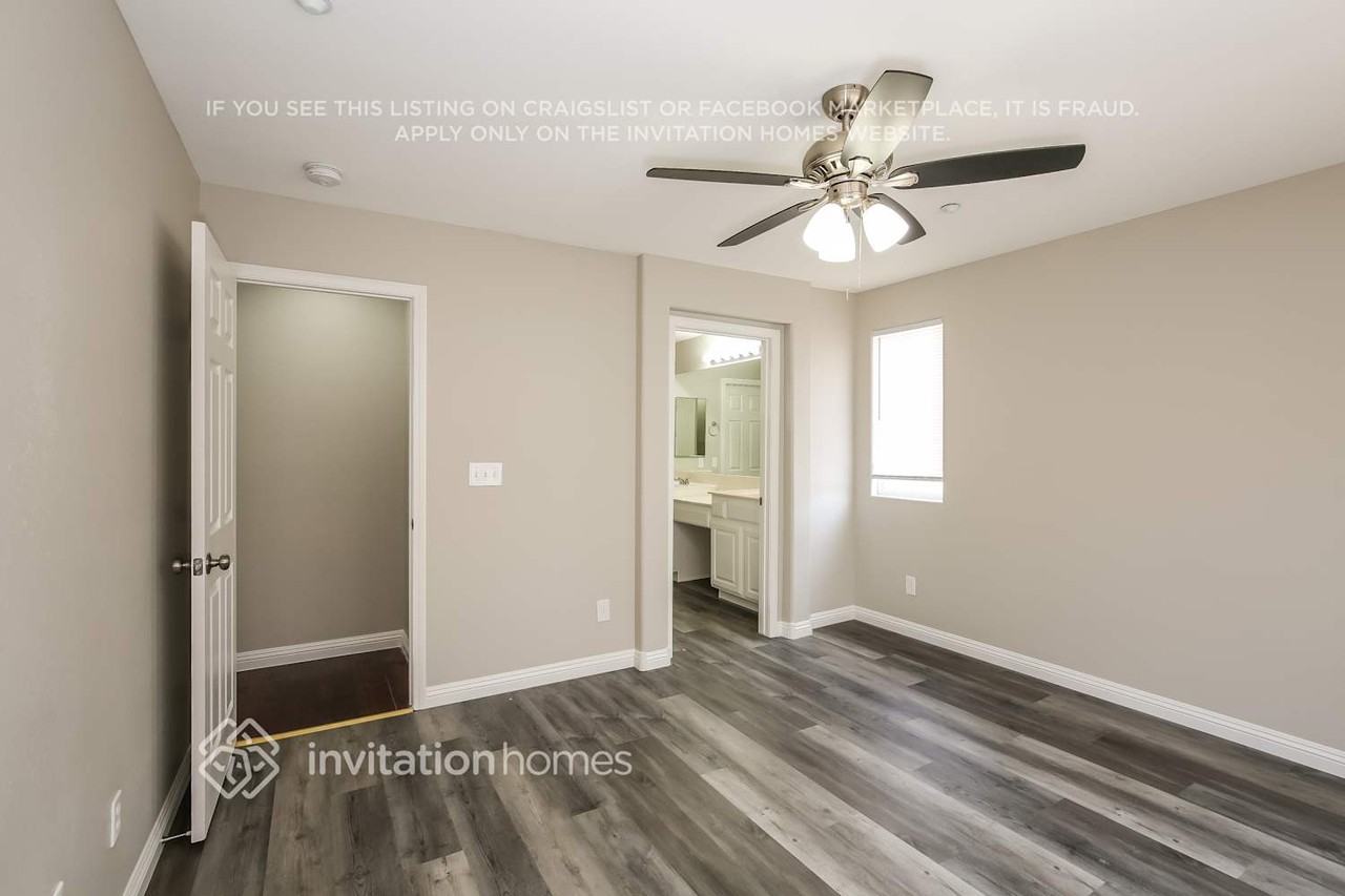 4794 Hampstead Heath Ct - Photo 7 of 15