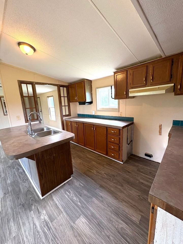 401 Millstown Rd - Photo 3 of 8