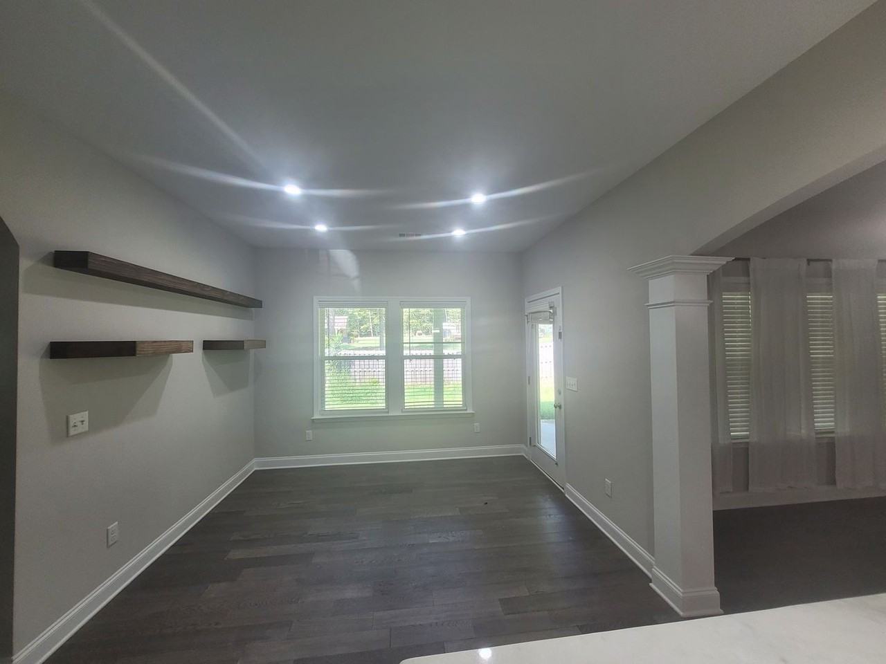 7565 Thrush Dr - Photo 6 of 21