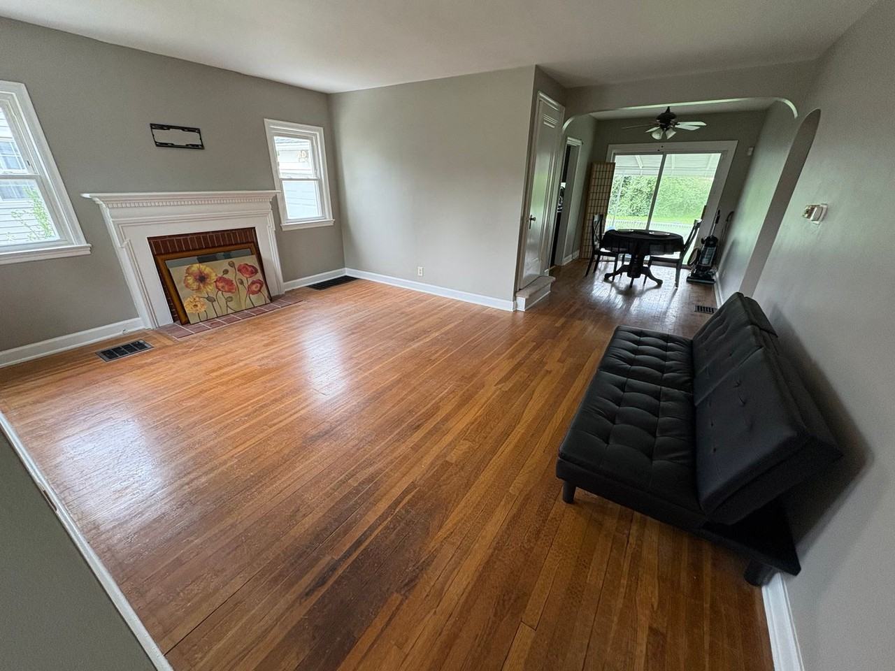 35 N Broadleigh Rd - Photo 2 of 13