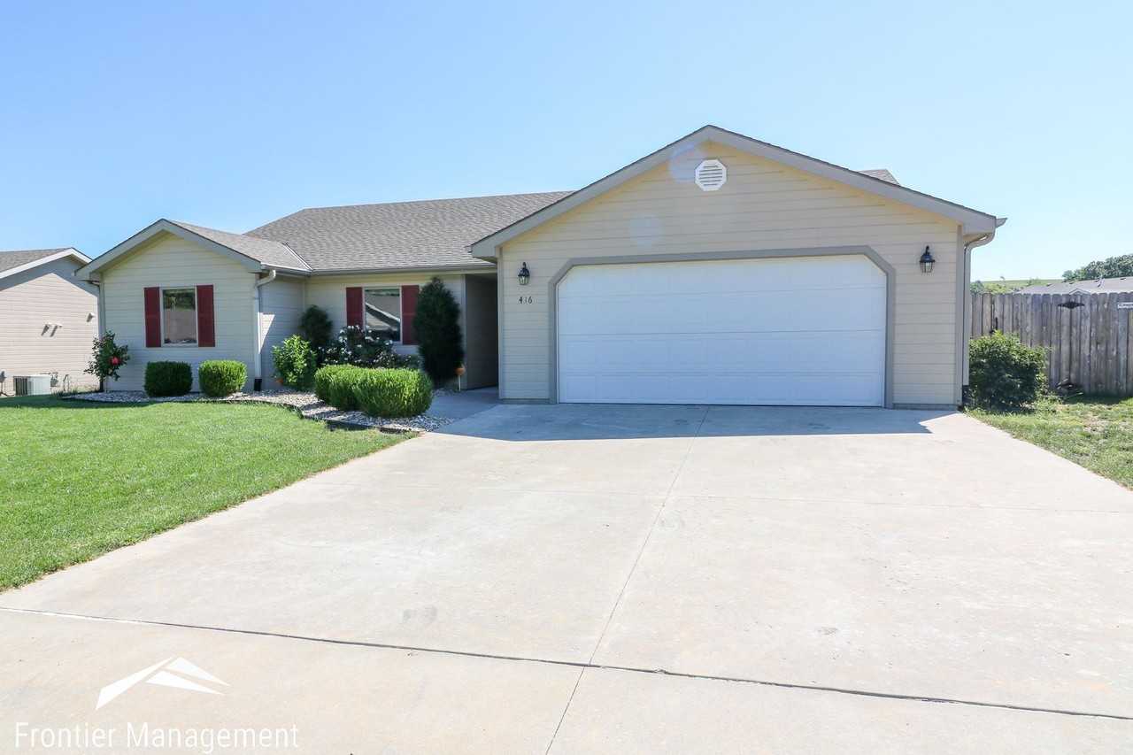 416 Stone Grove Dr - Photo 2 of 22
