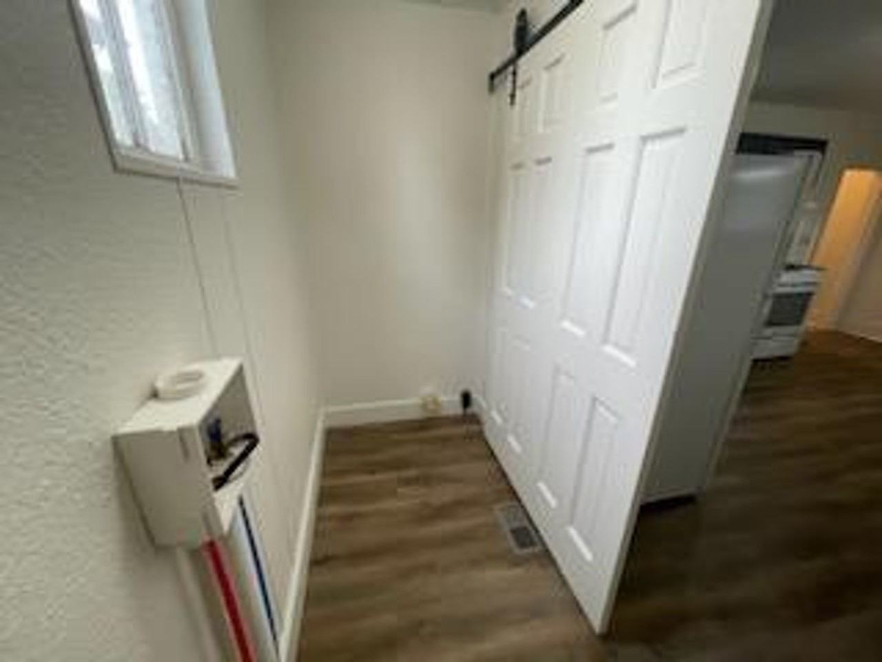 412 S 8th St - Photo 6 of 13
