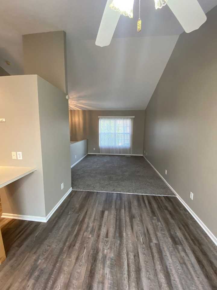 12735 Nebraska Ave - Photo 4 of 16