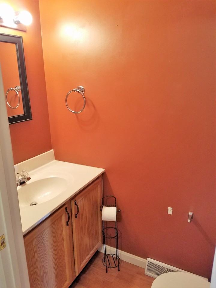 309 Chadham Ct - Photo 3 of 9