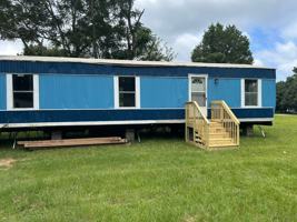 featured image of 186 Riverbend Dr