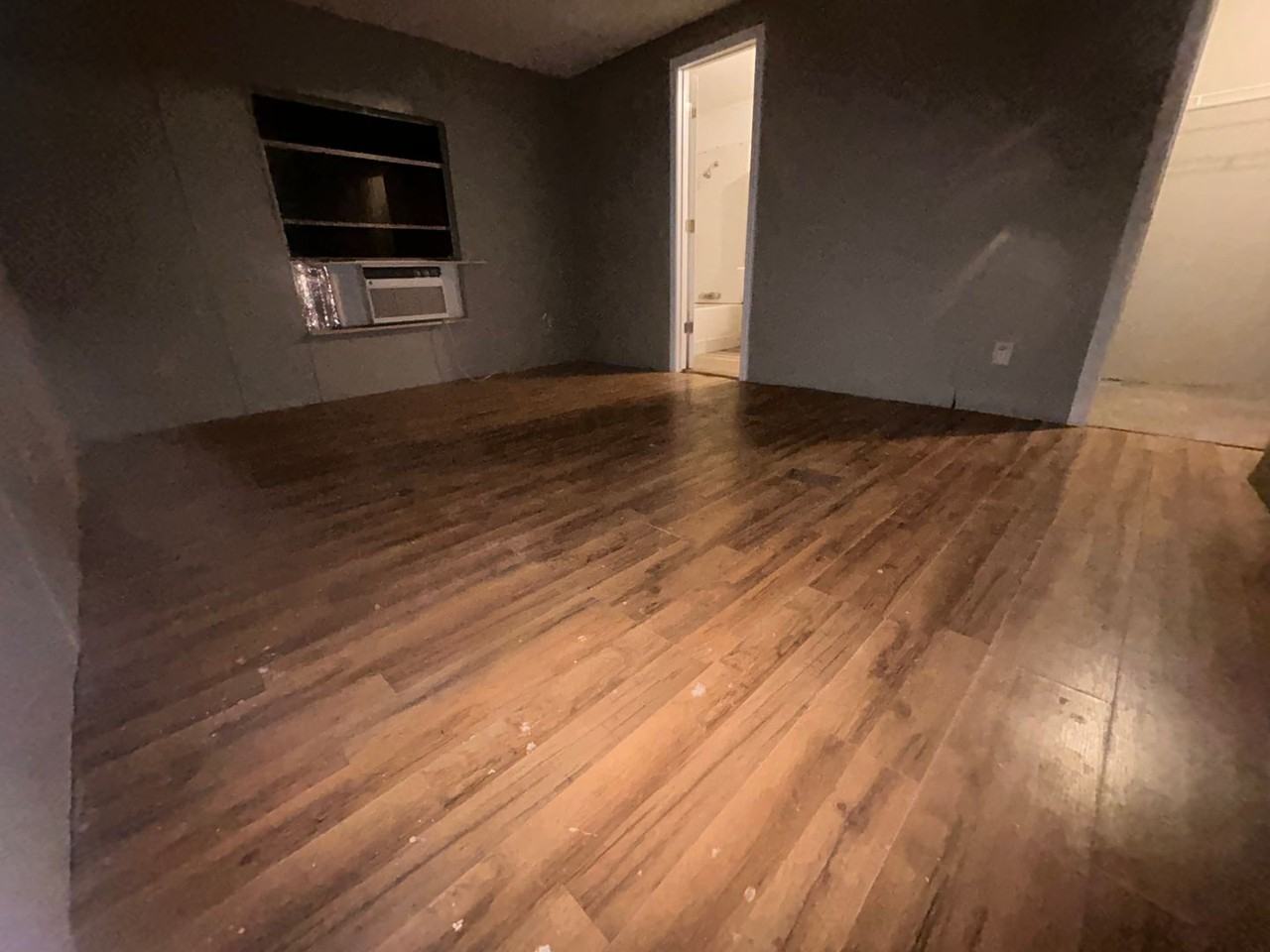 186 Riverbend Dr - Photo 3 of 6