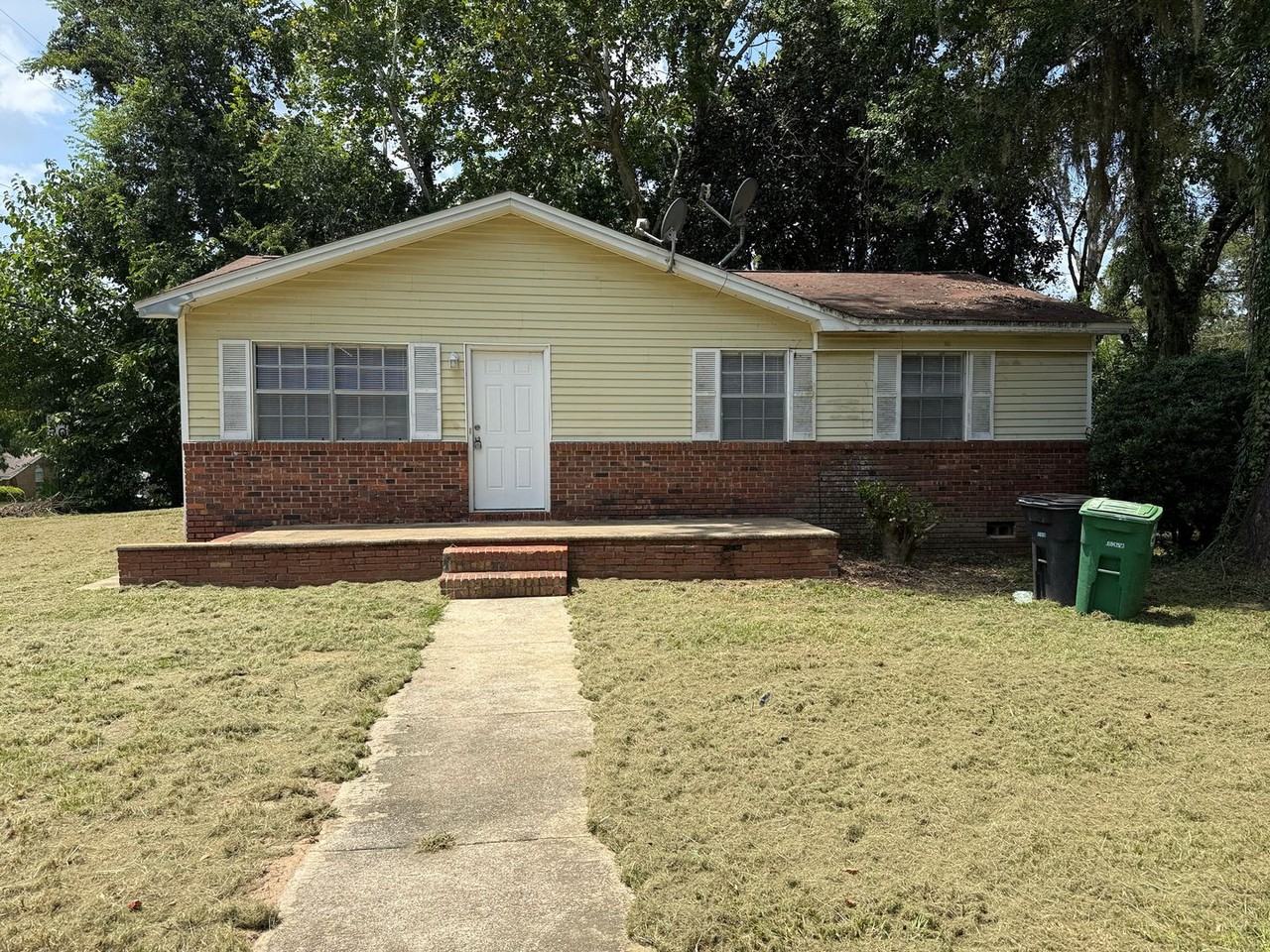 4004 Wiggington Rd - Photo 2 of 17