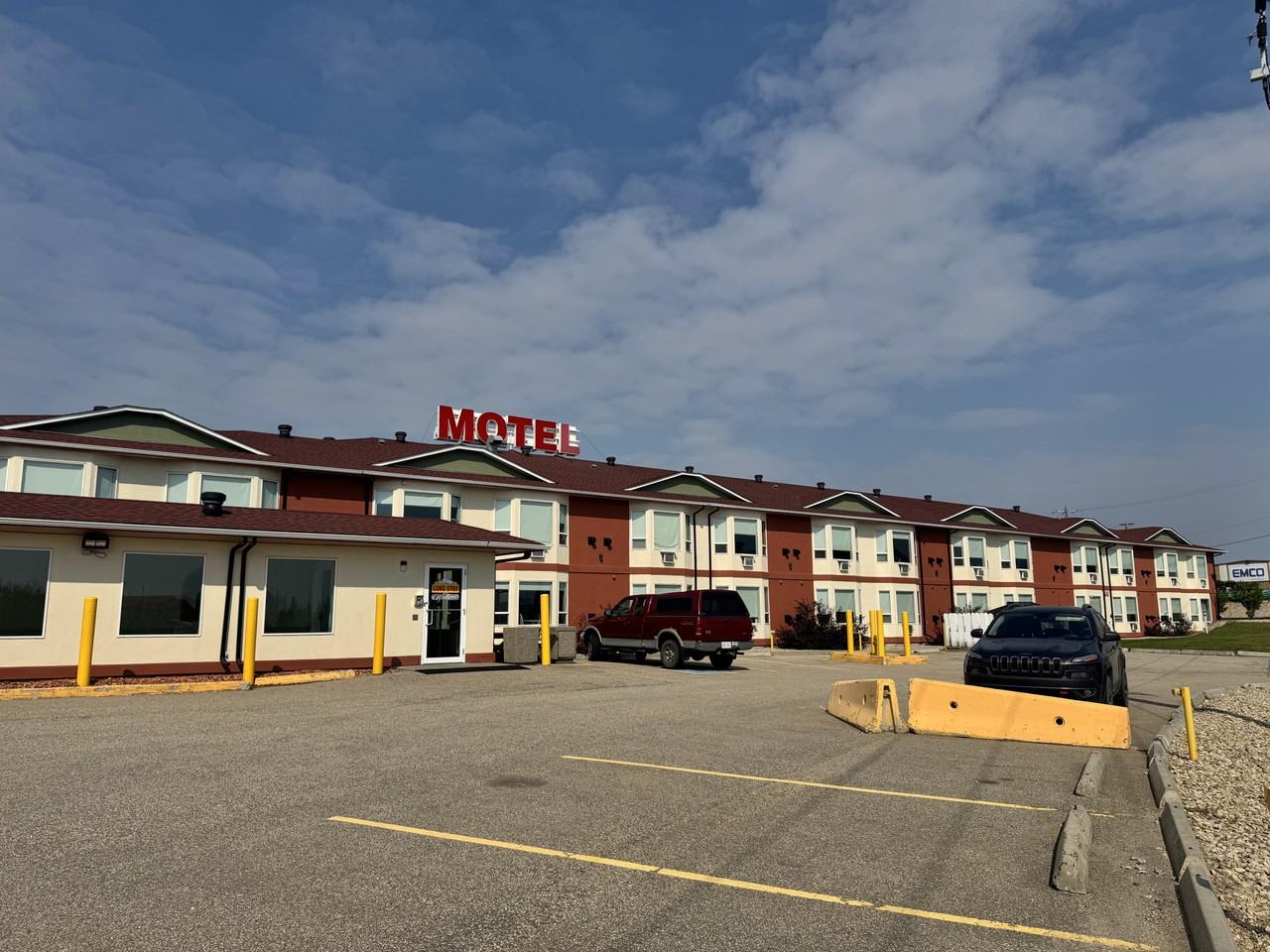 Western Long Stay, Whitecourt - Photo 4 of 24