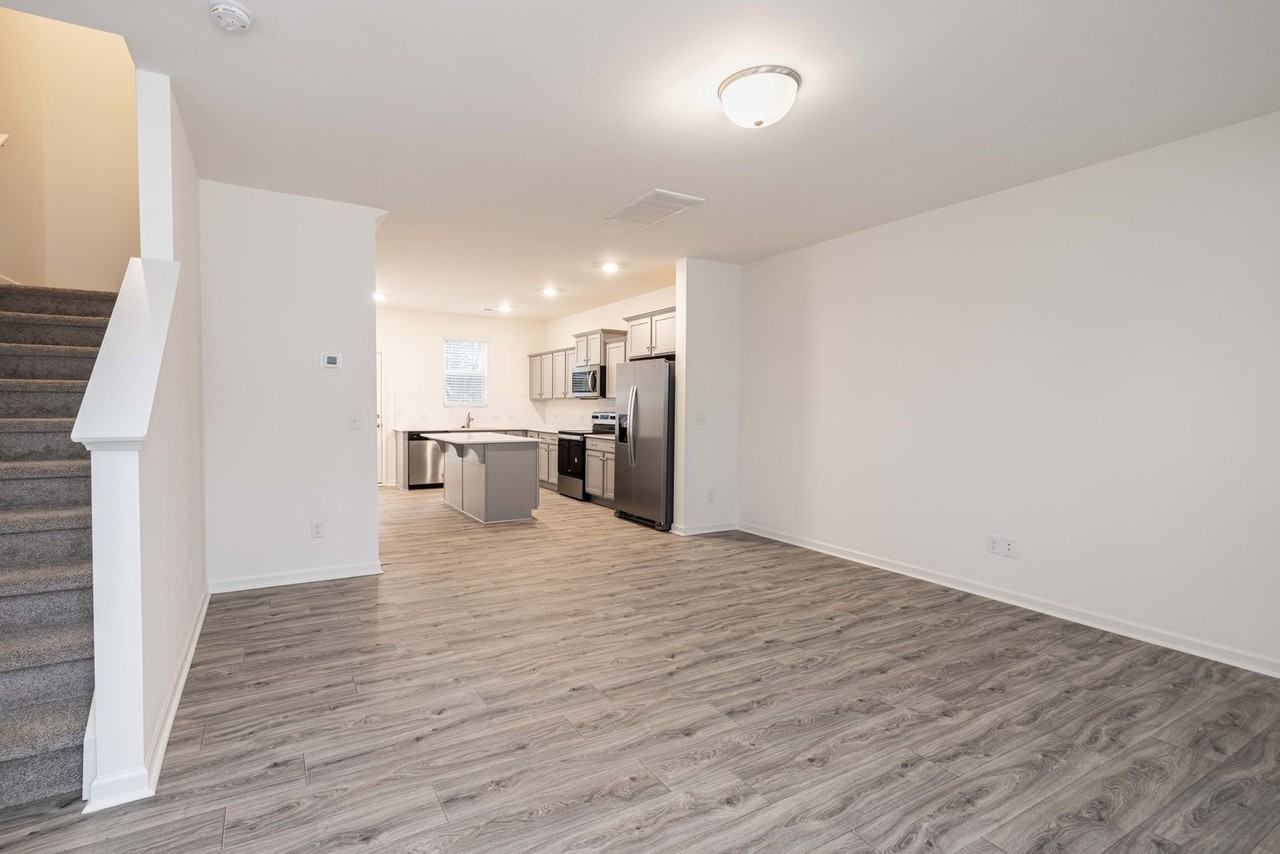 479 Kincaid Rd - Photo 4 of 25