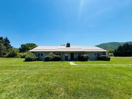 featured image of 4402 Riffe St