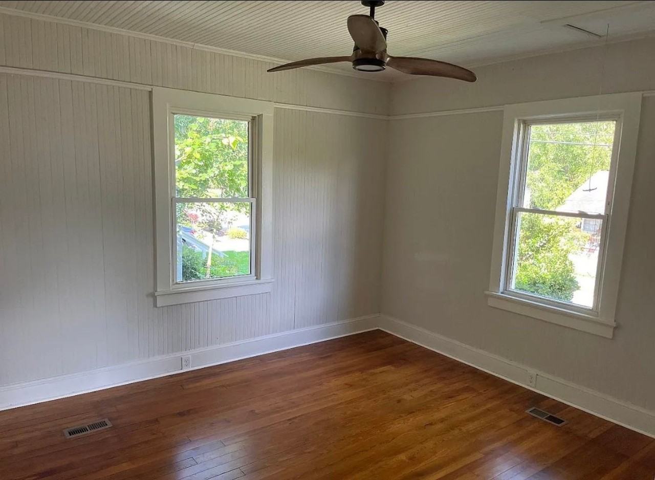 726 Maywood St - Photo 2 of 10