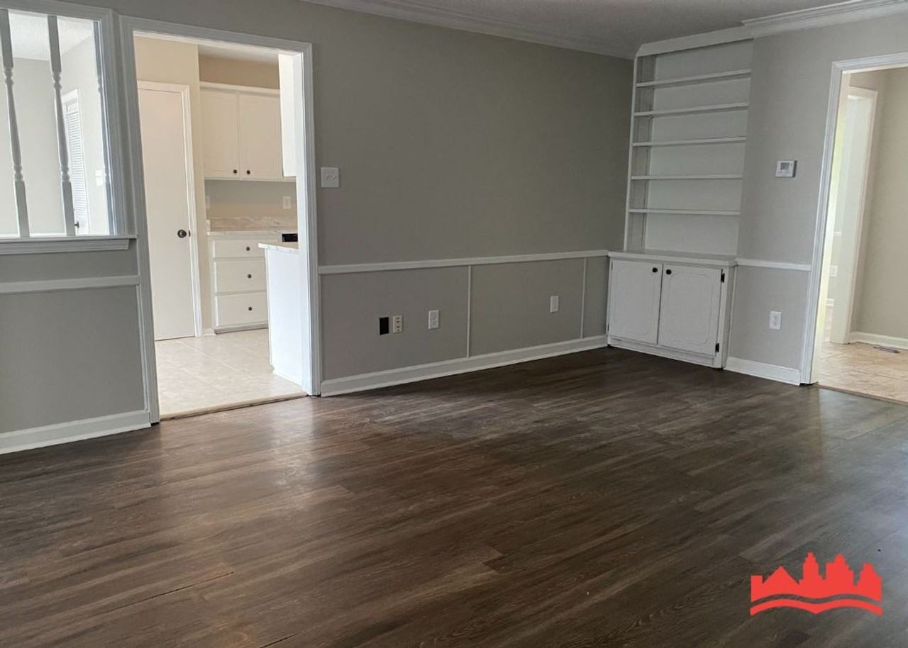 7211 Grove Park Rd - Photo 4 of 26