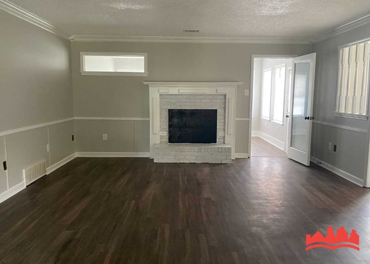 7211 Grove Park Rd - Photo 5 of 26