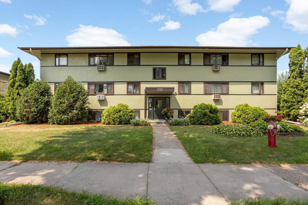 Garden Apartments - Photo 3 of 18