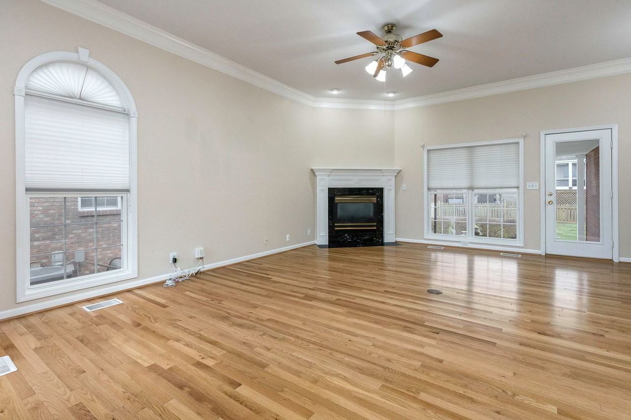 10005 Brighton Springs Ct - Photo 2 of 40