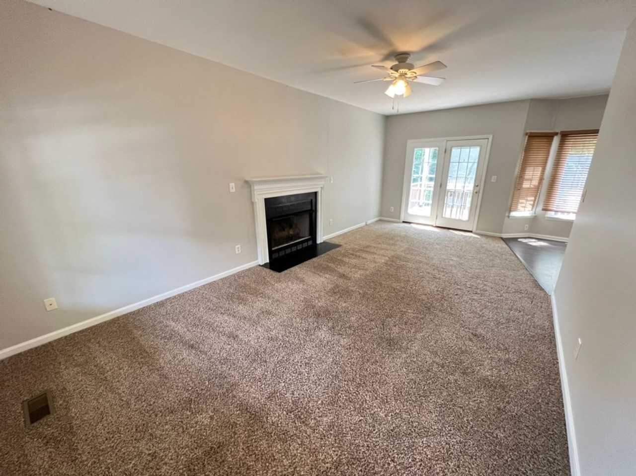 102 Cedar Twig Ct - Photo 4 of 21
