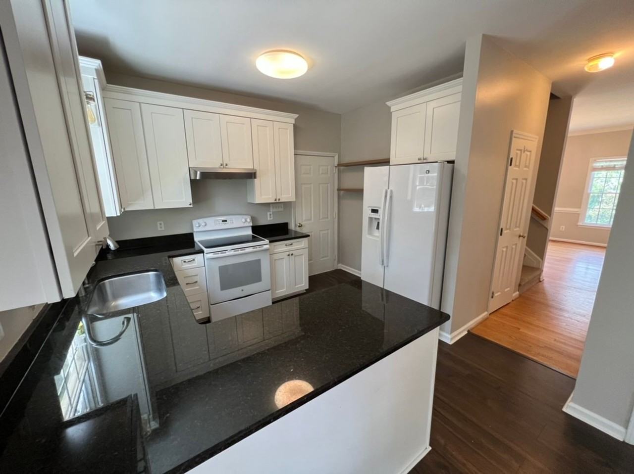 102 Cedar Twig Ct - Photo 7 of 21