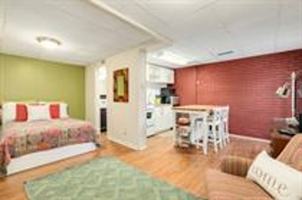 featured image of 411 Baker Ln