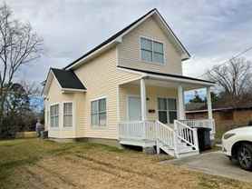 2556 Thomas H Delpit Dr - Photo 1 of 1
