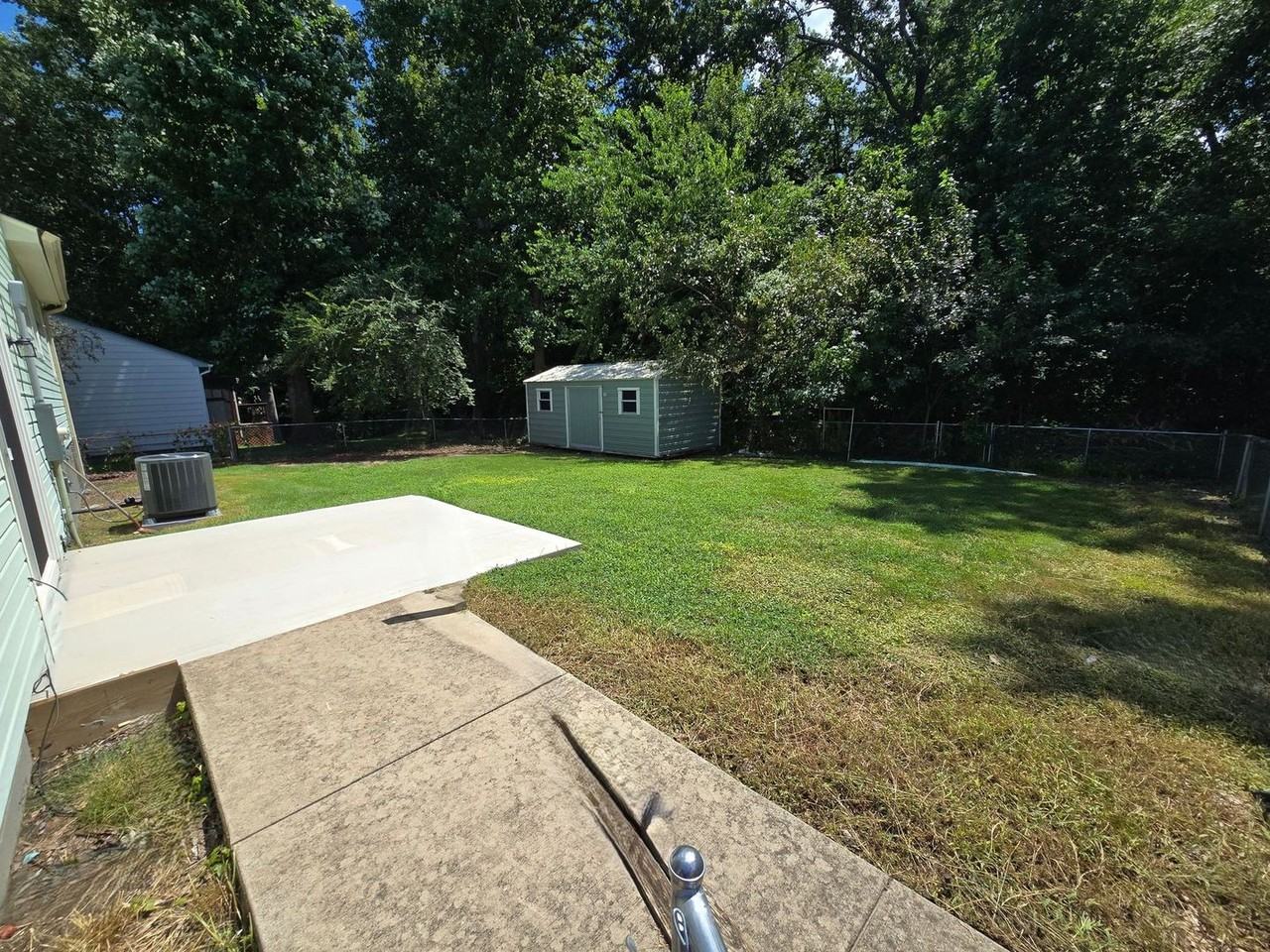 206 Bull Run Dr - Photo 2 of 10